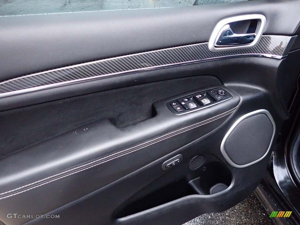 2014 Grand Cherokee SRT 4x4 - Brilliant Black Crystal Pearl / SRT Morocco Black photo #22