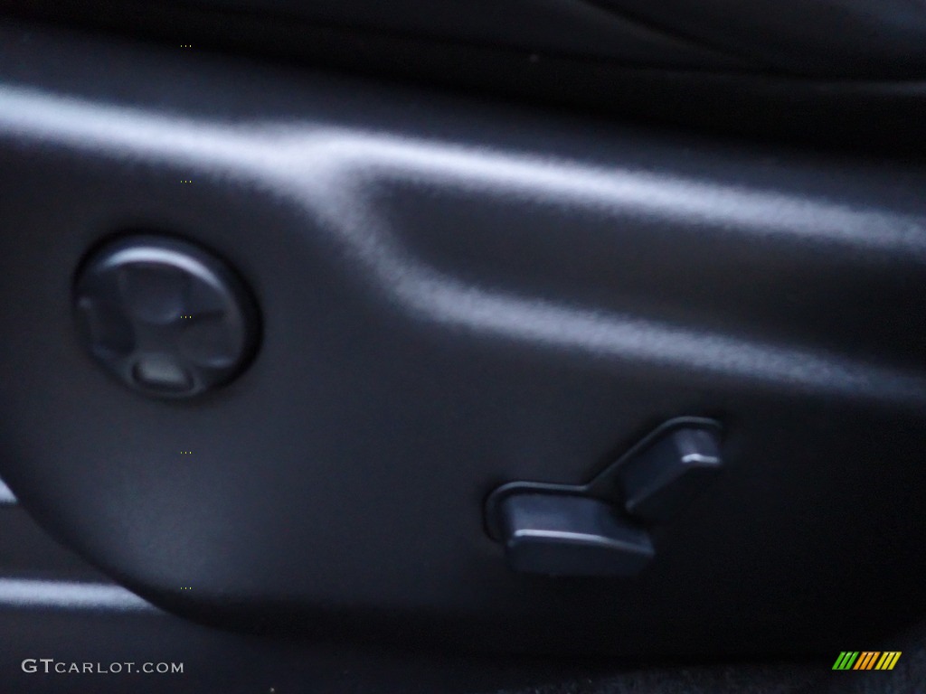 2014 Grand Cherokee SRT 4x4 - Brilliant Black Crystal Pearl / SRT Morocco Black photo #23