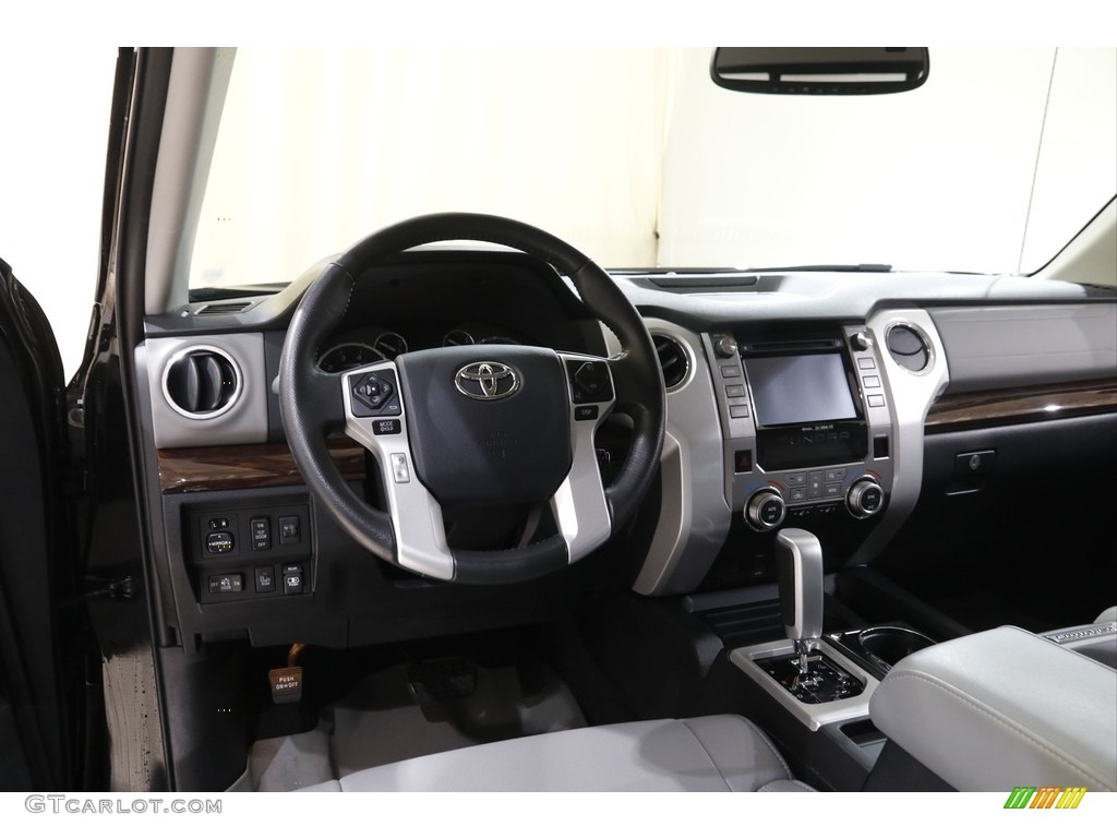 2017 Toyota Tundra Limited Double Cab 4x4 Dashboard Photos