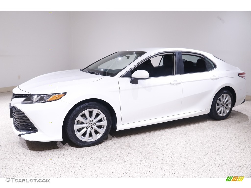 Super White 2020 Toyota Camry LE Exterior Photo #143498232