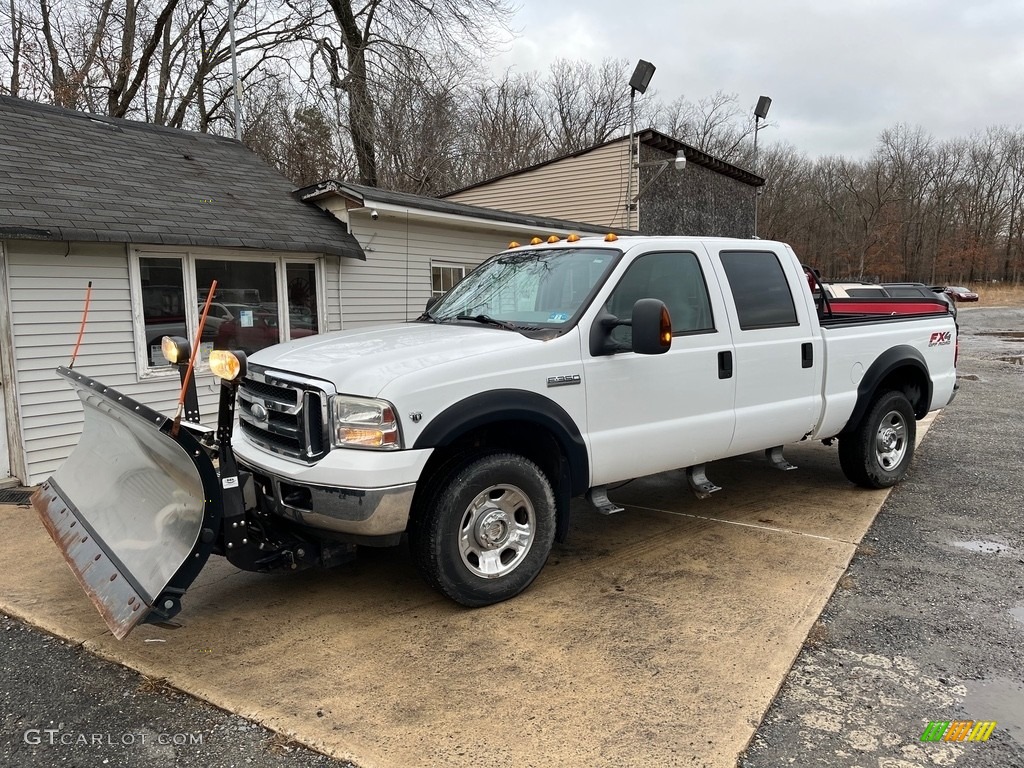 Oxford White 2006 Ford F350 Super Duty XL Crew Cab 4x4 Exterior Photo #143498433