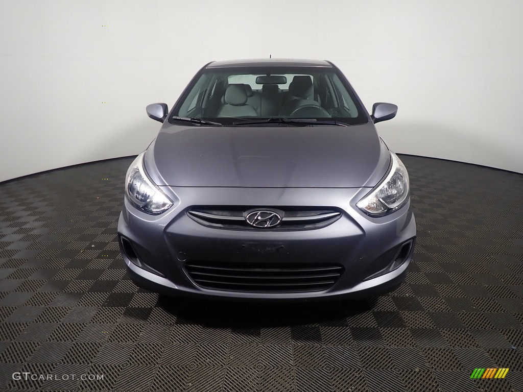 2016 Accent SE Sedan - Triathlon Gray / Gray photo #4
