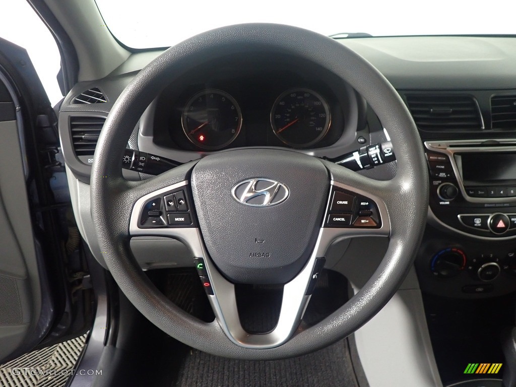 2016 Accent SE Sedan - Triathlon Gray / Gray photo #26