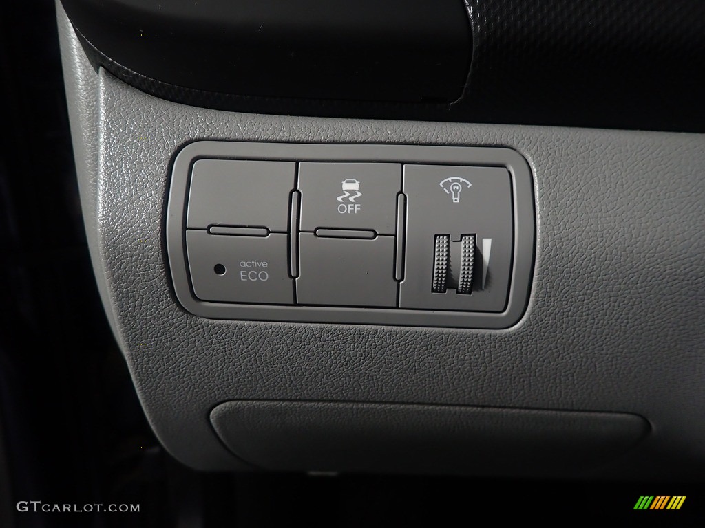 2016 Accent SE Sedan - Triathlon Gray / Gray photo #30