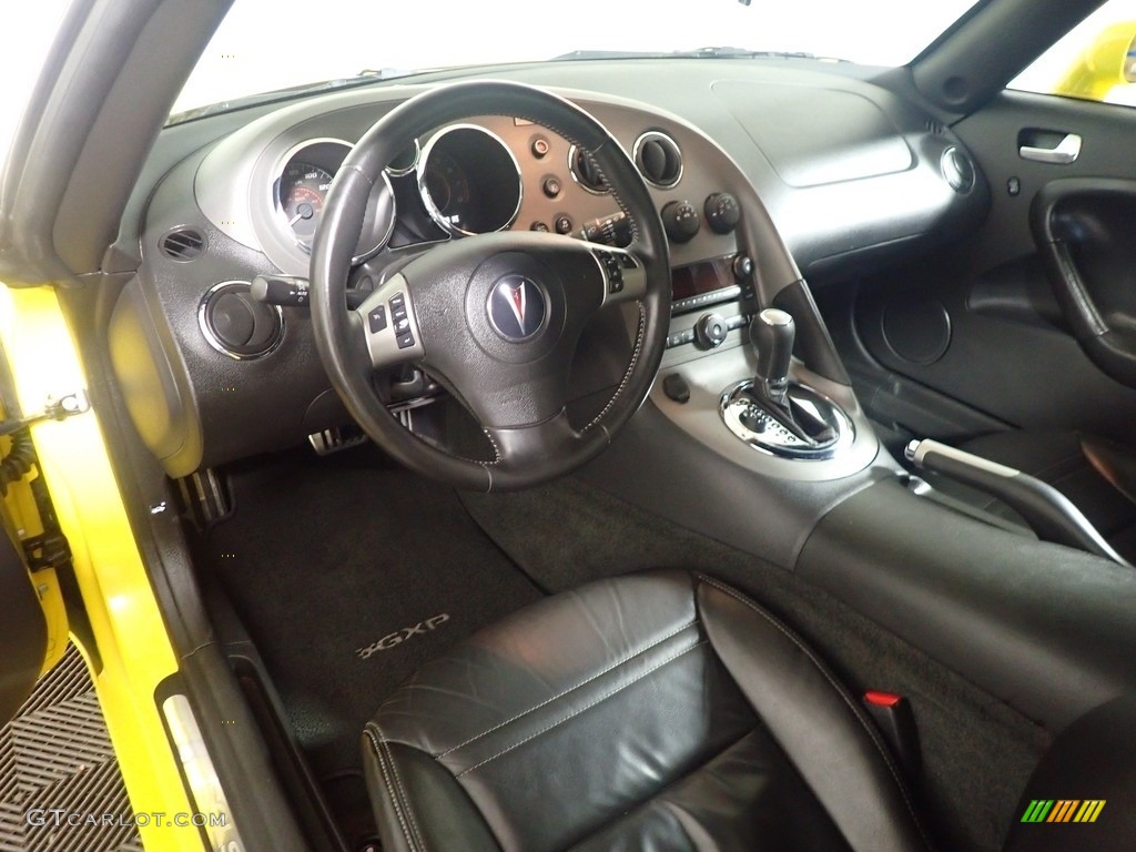 2008 Solstice GXP Roadster - Mean Yellow / Ebony photo #19