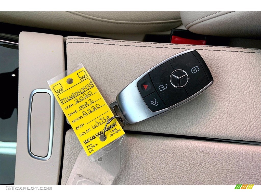 2020 A 220 Sedan - Digital White Metallic / Macchiato Beige photo #11