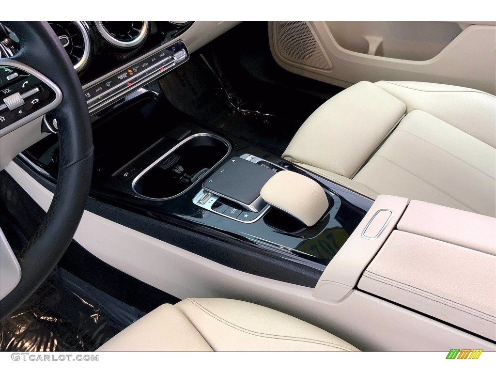 2020 A 220 Sedan - Digital White Metallic / Macchiato Beige photo #17