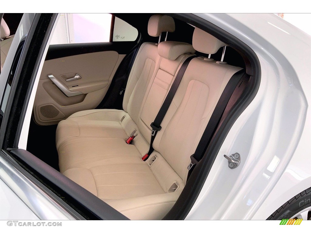 2020 A 220 Sedan - Digital White Metallic / Macchiato Beige photo #20