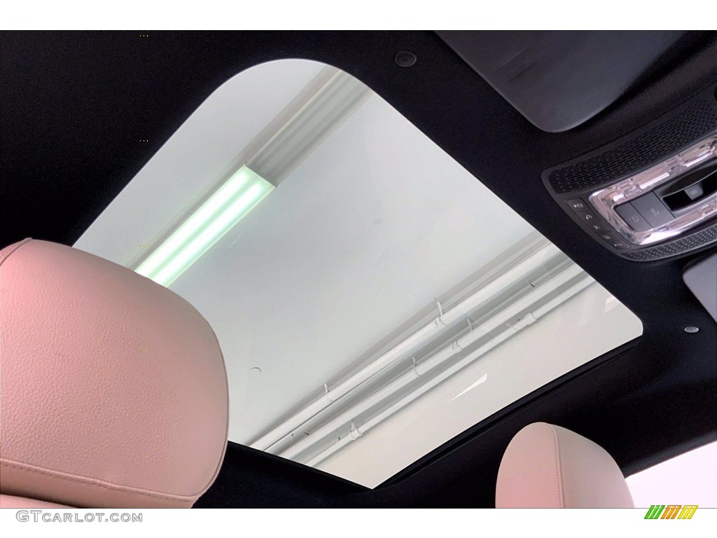 2020 A 220 Sedan - Digital White Metallic / Macchiato Beige photo #25