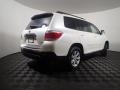 Blizzard White Pearl - Highlander SE 4WD Photo No. 19