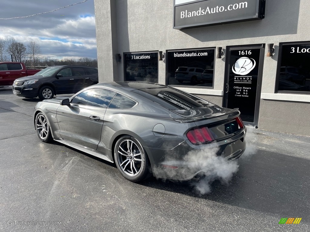 2017 Mustang GT Coupe - Magnetic / Ebony photo #3