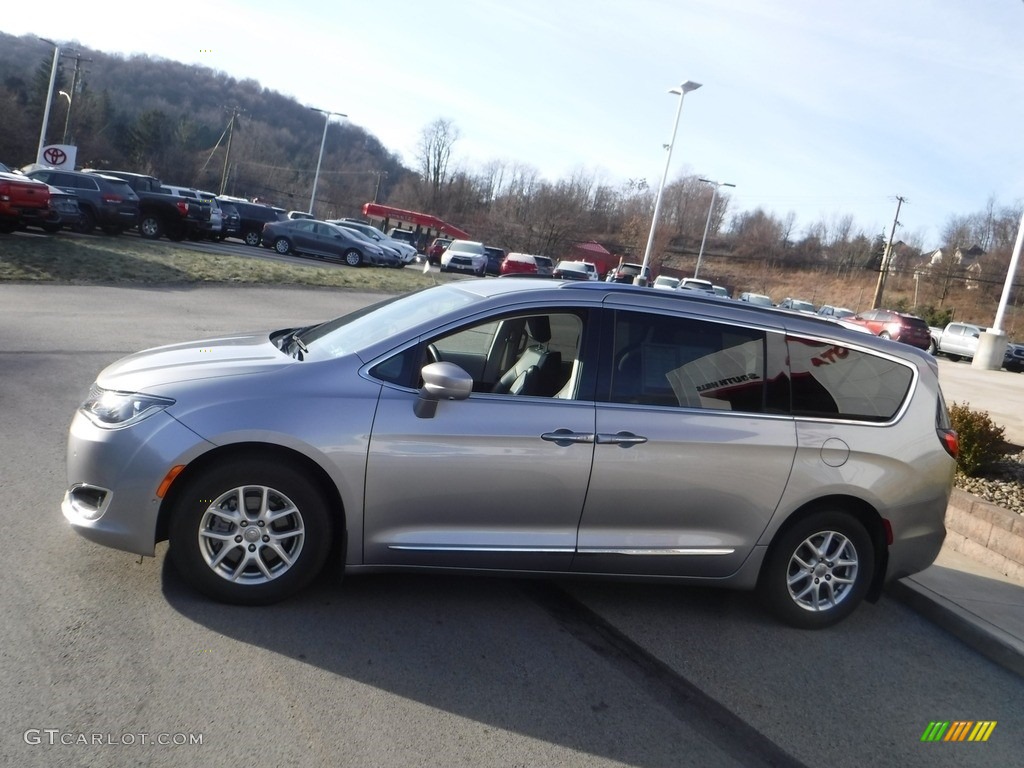 2020 Pacifica Touring L - Billet Silver Metallic / Alloy/Black photo #17