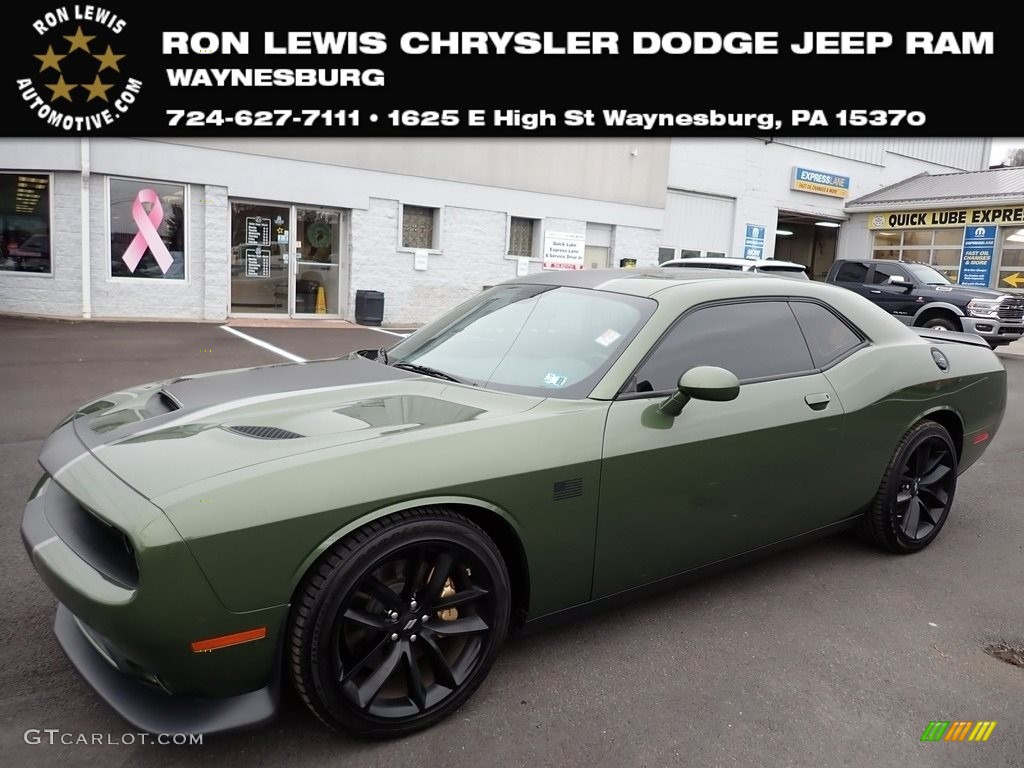 2019 Challenger R/T Scat Pack Stars and Stripes Edition - F8 Green / Black photo #1