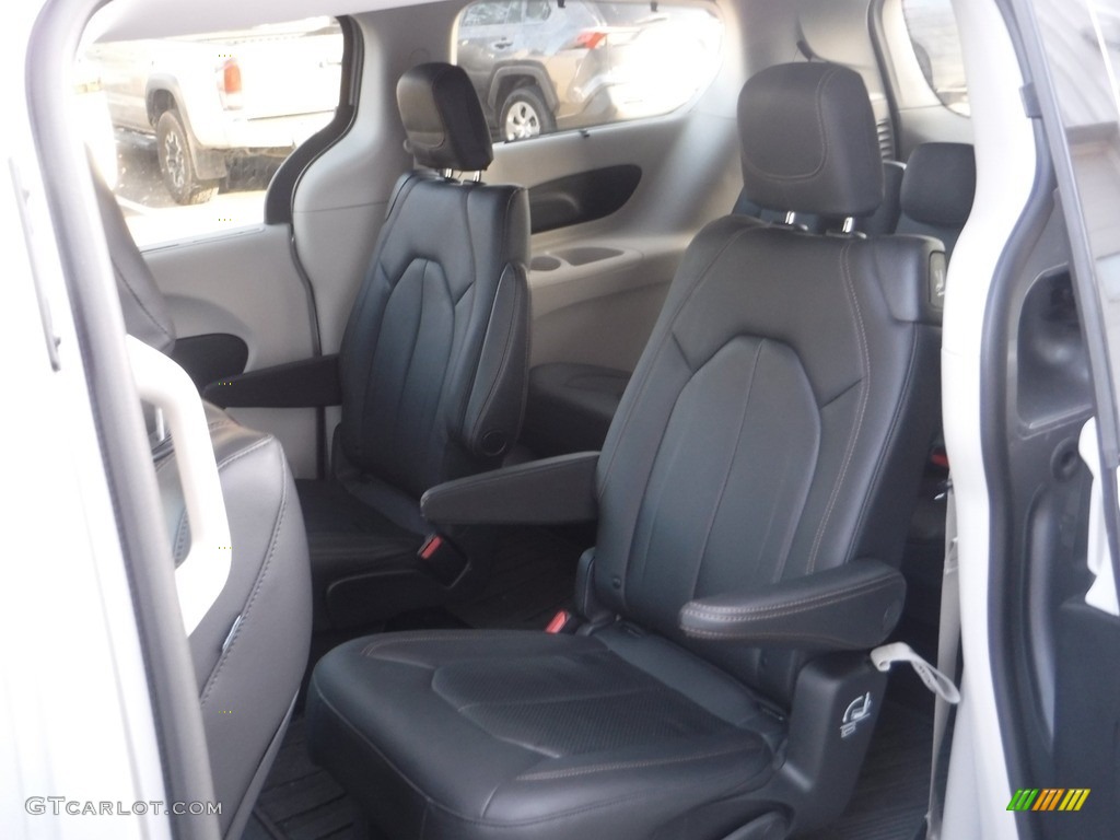 2020 Pacifica Touring L - Billet Silver Metallic / Alloy/Black photo #28