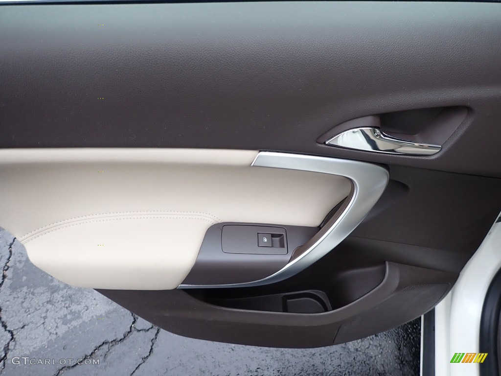 2014 Buick Regal AWD Light Neutral Door Panel Photo #143514762