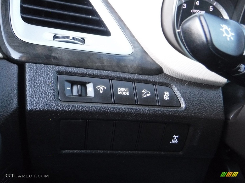 2017 Santa Fe SE AWD - Java Espresso / Beige photo #16