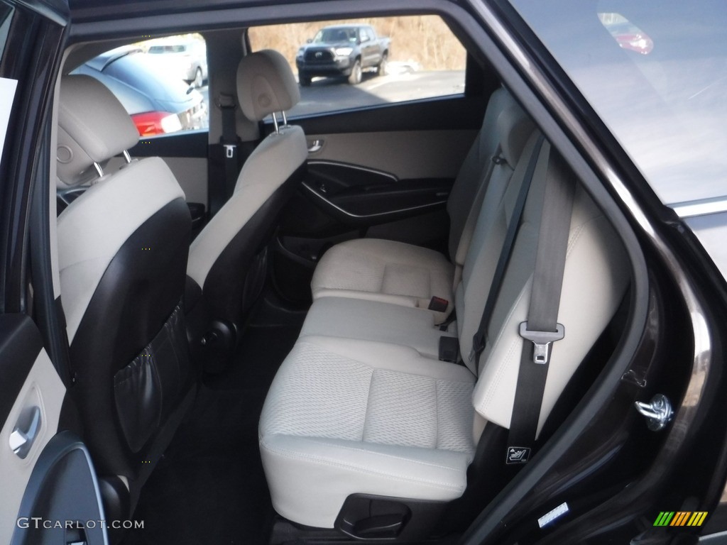 2017 Santa Fe SE AWD - Java Espresso / Beige photo #25