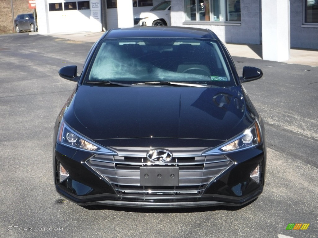 2019 Elantra SE - Phantom Black / Black photo #5