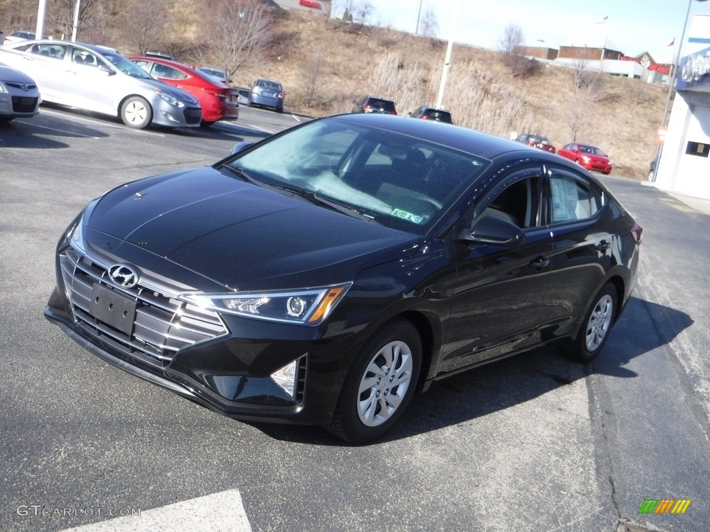 2019 Elantra SE - Phantom Black / Black photo #6
