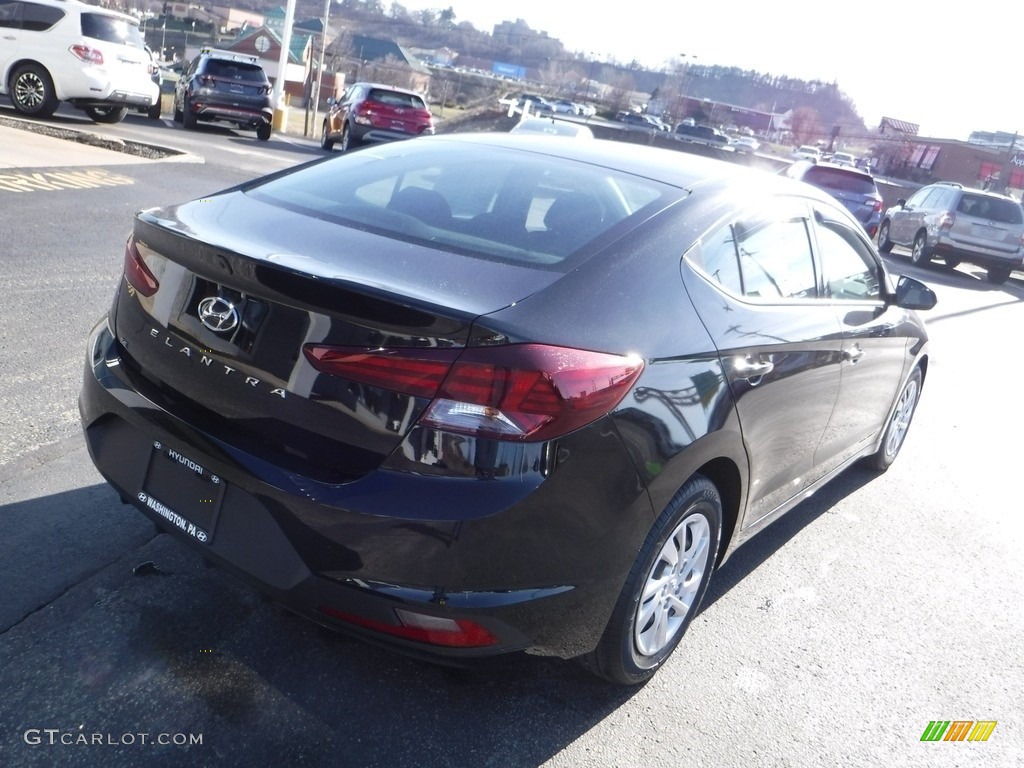 2019 Elantra SE - Phantom Black / Black photo #9