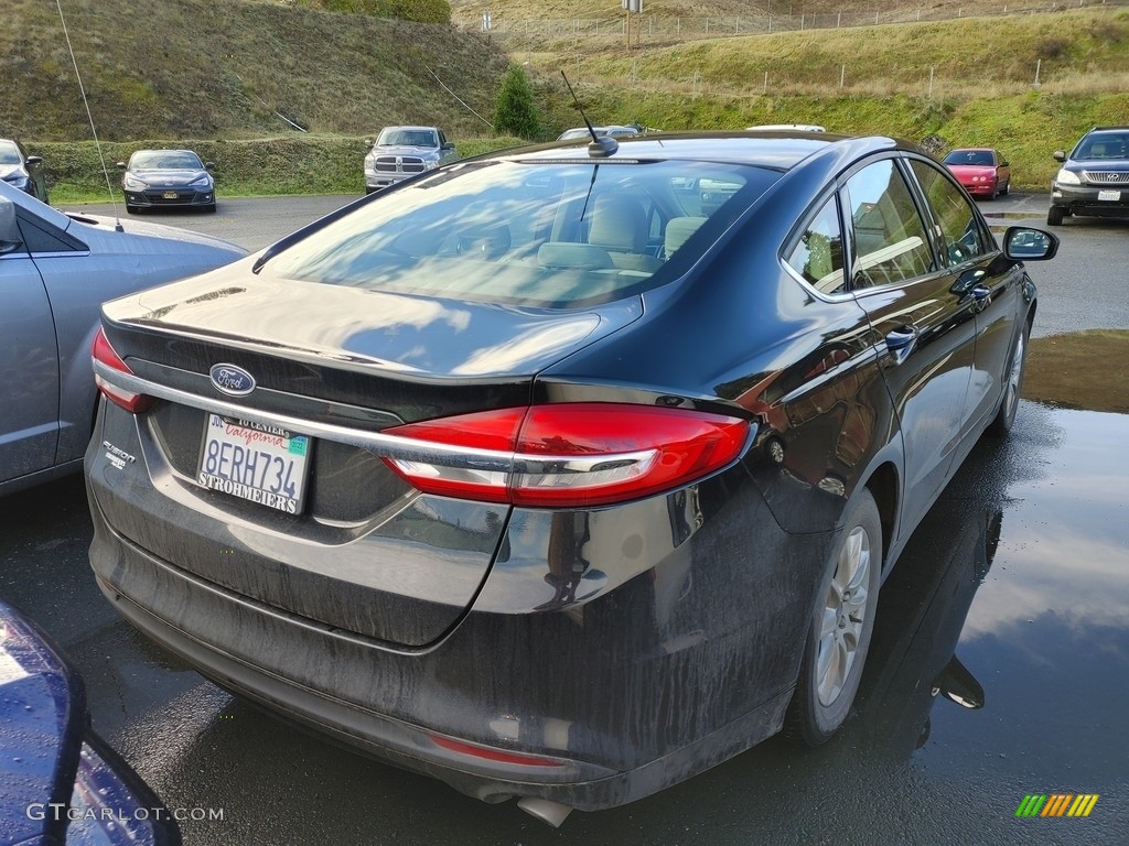 2018 Fusion S - Shadow Black / Ebony photo #5