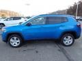 Laser Blue Pearl - Compass Latitude 4x4 Photo No. 2