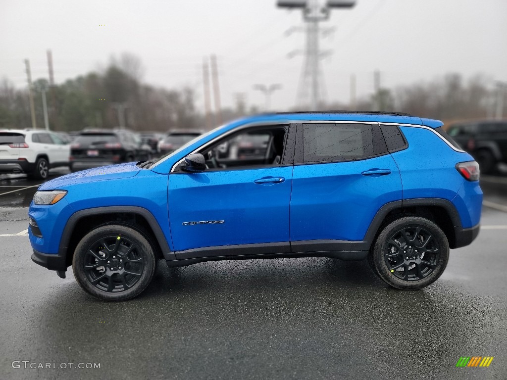 Laser Blue Pearl 2022 Jeep Compass Latitude Lux 4x4 Exterior Photo #143520332
