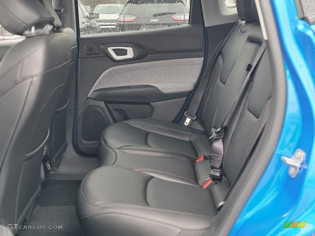 Black Interior 2022 Jeep Compass Latitude Lux 4x4 Photo #143520428