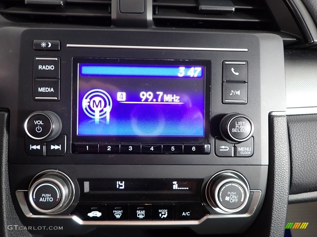 2017 Civic LX Sedan - Taffeta White / Ivory photo #3