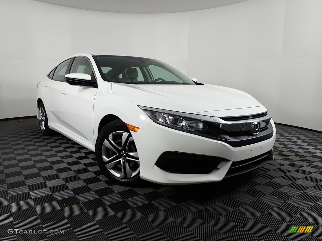 2017 Civic LX Sedan - Taffeta White / Ivory photo #4