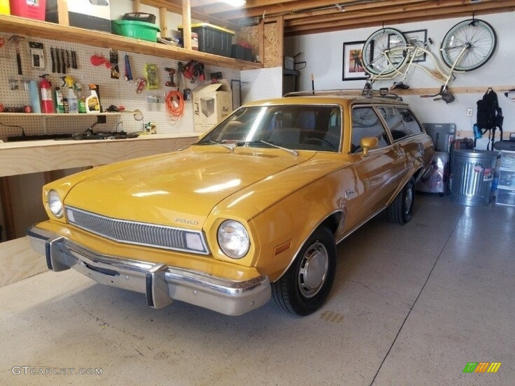 Medium Yellow Gold 1974 Ford Pinto Wagon Exterior Photo #143521214