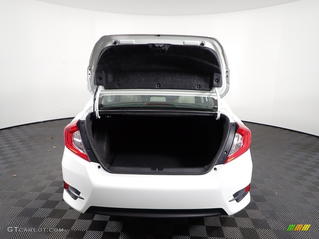 2017 Civic LX Sedan - Taffeta White / Ivory photo #13