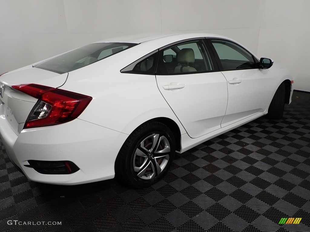 2017 Civic LX Sedan - Taffeta White / Ivory photo #15
