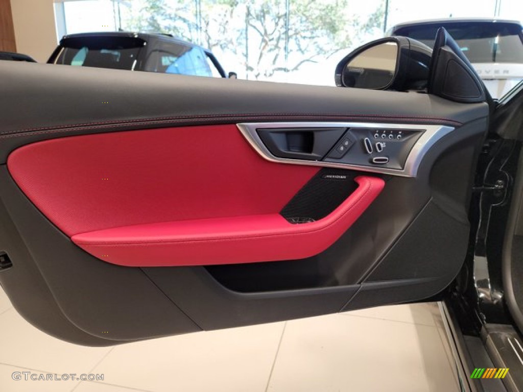 2022 Jaguar F-TYPE P450 AWD R-Dynamic Convertible Mars Red/Black Door Panel Photo #143522003