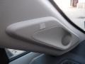 Super White - RAV4 XLE AWD Photo No. 26