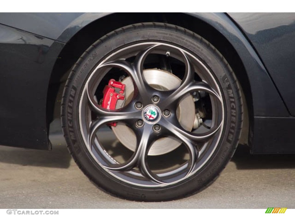 2018 Alfa Romeo Giulia Ti Sport AWD Wheel Photo #143522048