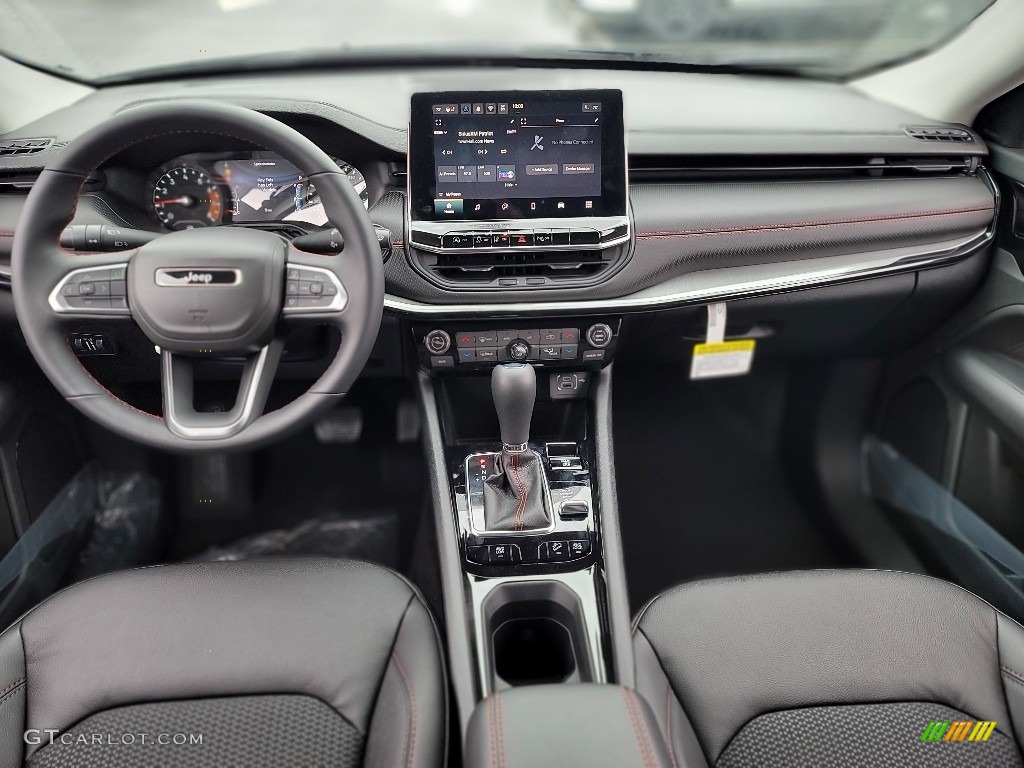2022 Jeep Compass Trailhawk 4x4 Black/Ruby Red Dashboard Photo #143522738