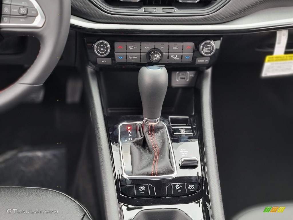 2022 Jeep Compass Trailhawk 4x4 Transmission Photos