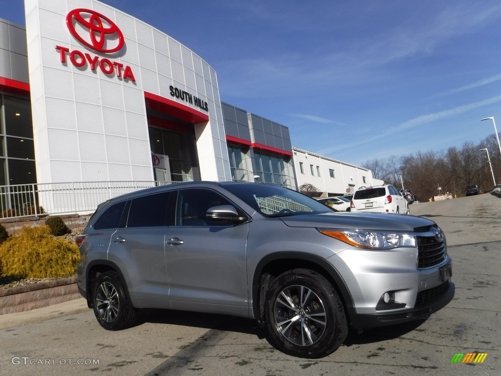 2016 Highlander XLE AWD - Silver Sky Metallic / Black photo #2