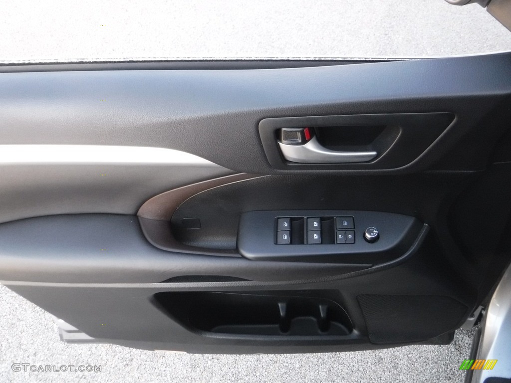 2016 Highlander XLE AWD - Silver Sky Metallic / Black photo #18