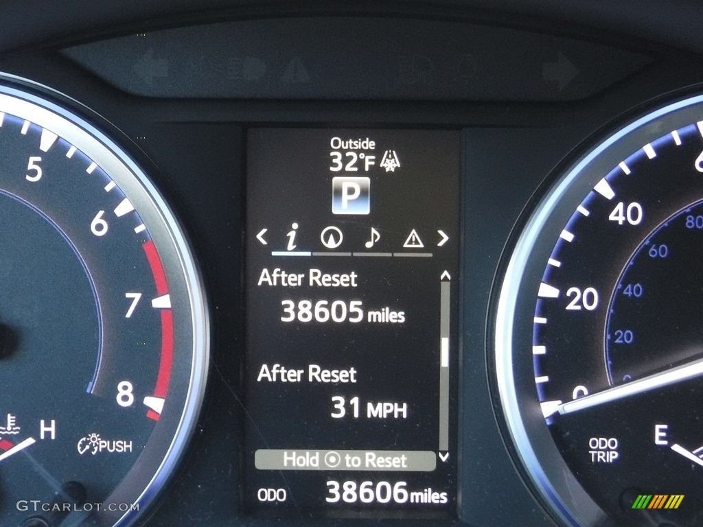 2016 Highlander XLE AWD - Silver Sky Metallic / Black photo #35