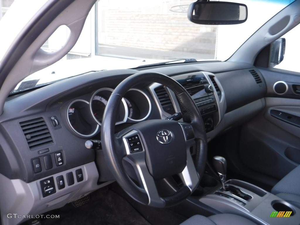 2012 Tacoma V6 SR5 Double Cab 4x4 - Super White / Graphite photo #21