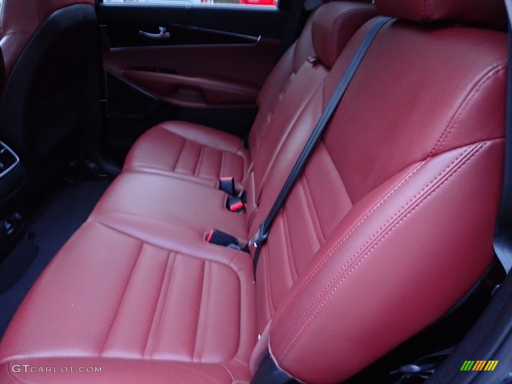 2018 Kia Sorento SX AWD Rear Seat Photos