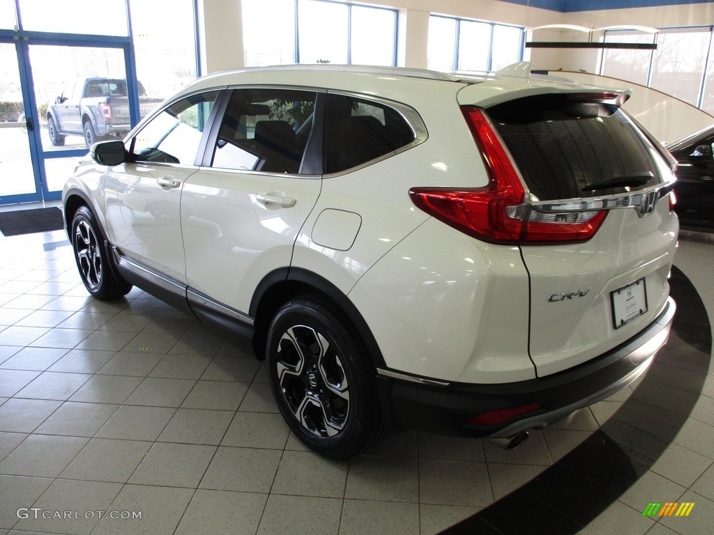 2018 CR-V Touring AWD - White Diamond Pearl / Black photo #9