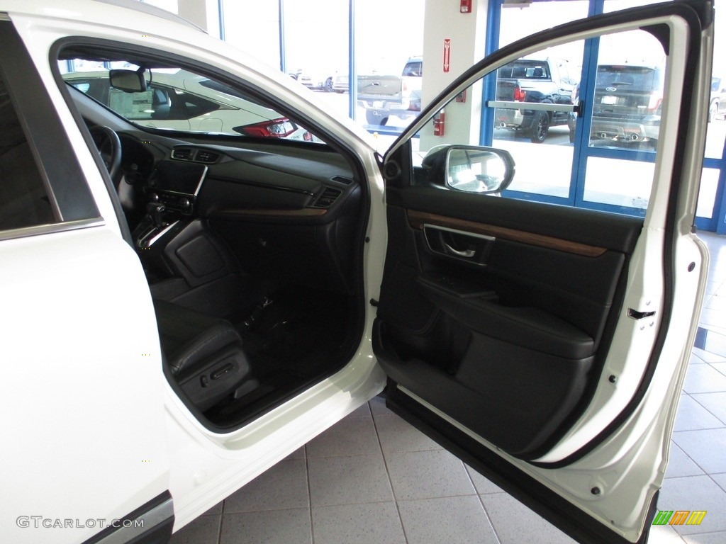 2018 CR-V Touring AWD - White Diamond Pearl / Black photo #16