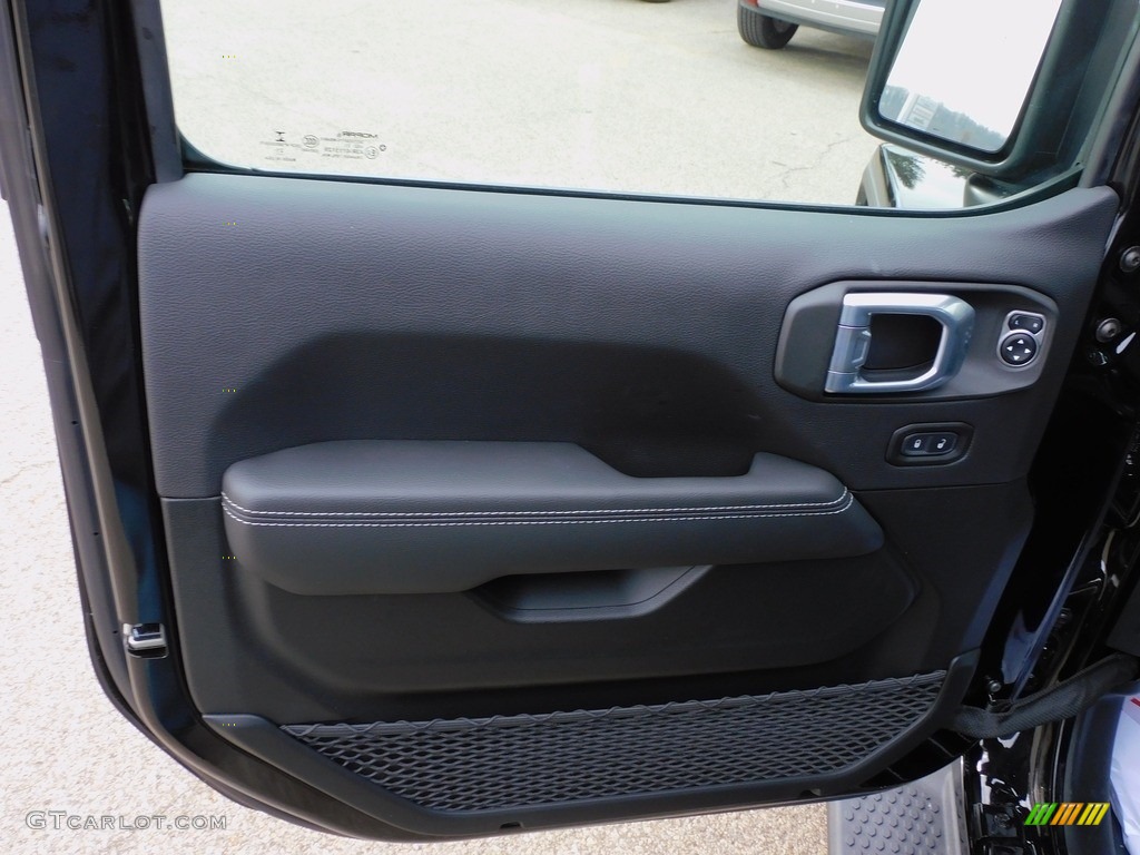 2022 Jeep Wrangler Unlimited Sahara 4x4 Black Door Panel Photo #143529823