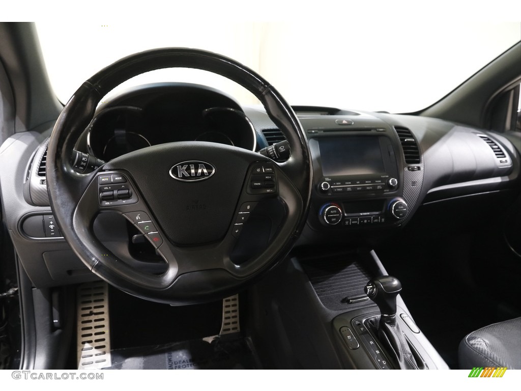 2014 Kia Forte Koup SX Dashboard Photos