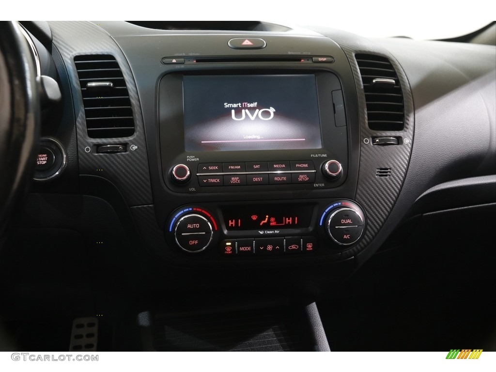 2014 Kia Forte Koup SX Controls Photos