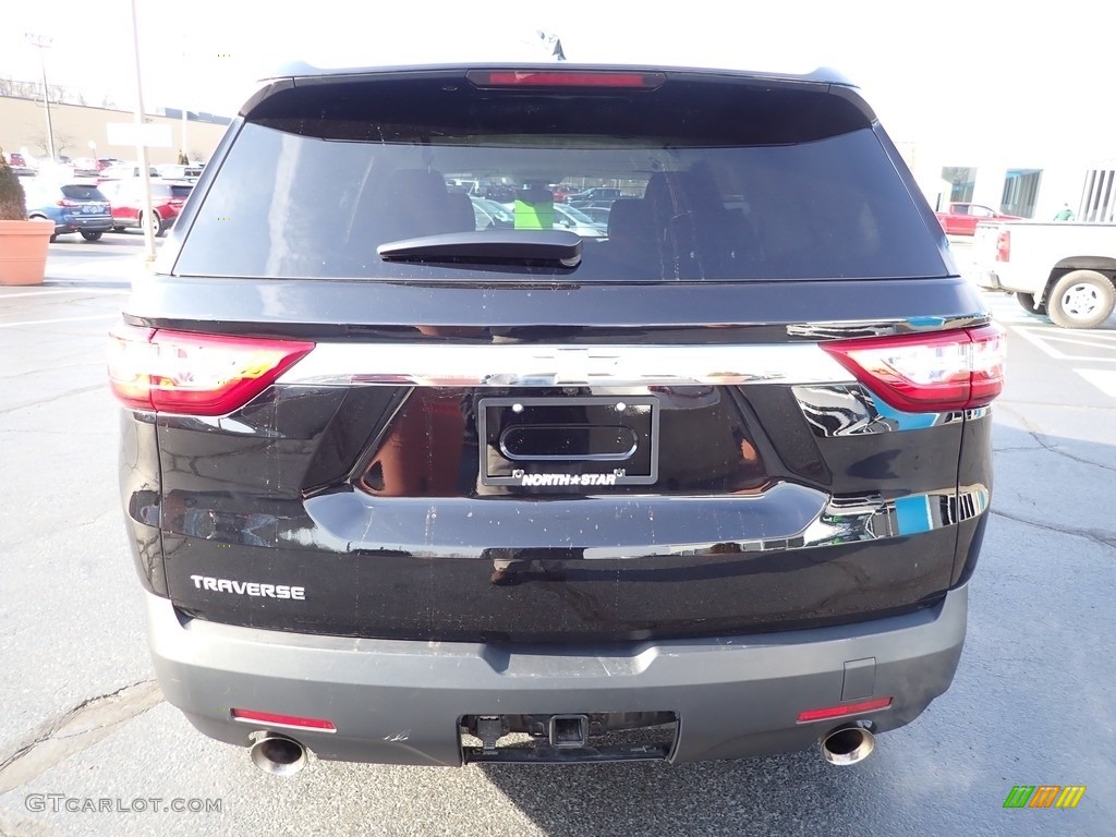 2019 Traverse LS - Mosaic Black Metallic / Jet Black photo #6