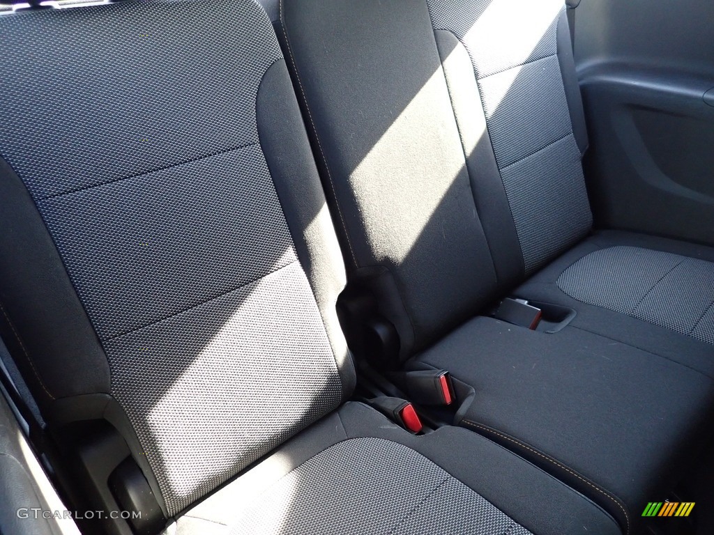 2019 Traverse LS - Mosaic Black Metallic / Jet Black photo #19